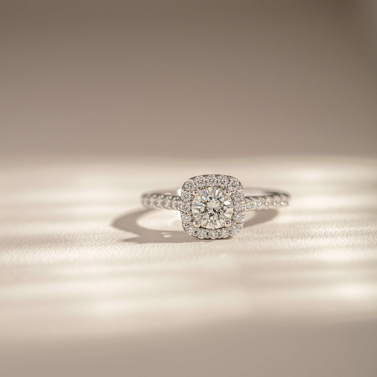 Diamond Manhattan Ring