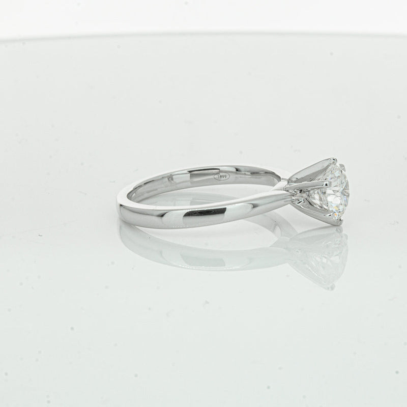 18ct White Gold 1.00ct Diamond Capri Ring-Ring-Walker & Hall