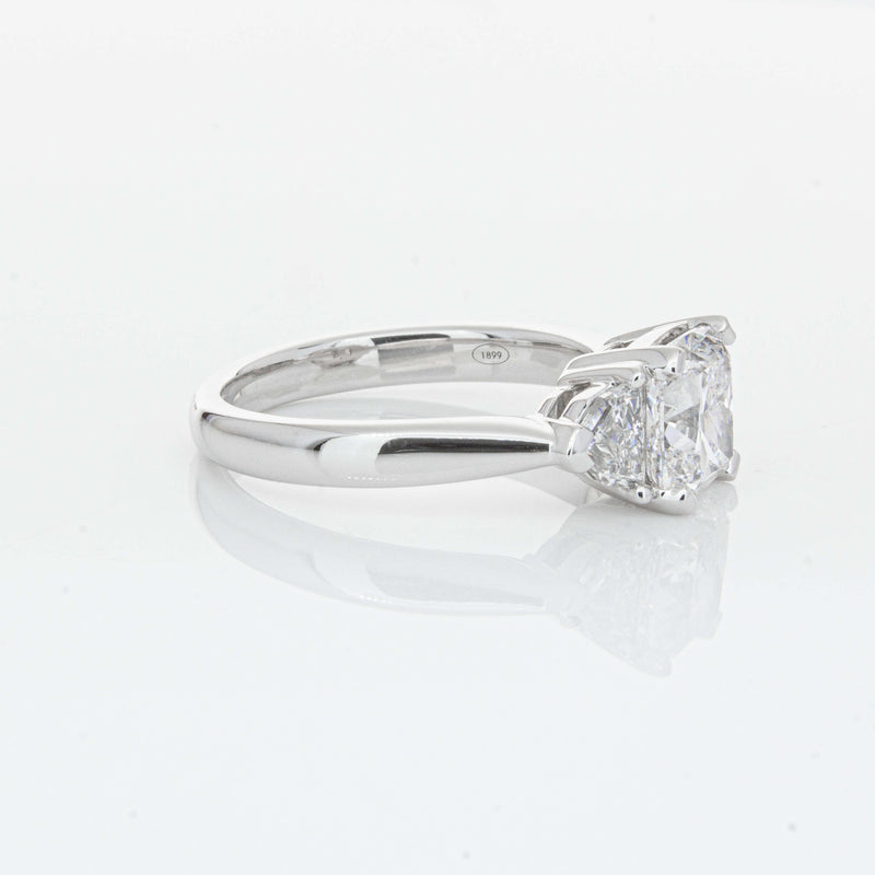 18ct White Gold 2.00ct Cushion Cut Diamond Ring-Ring-Walker & Hall