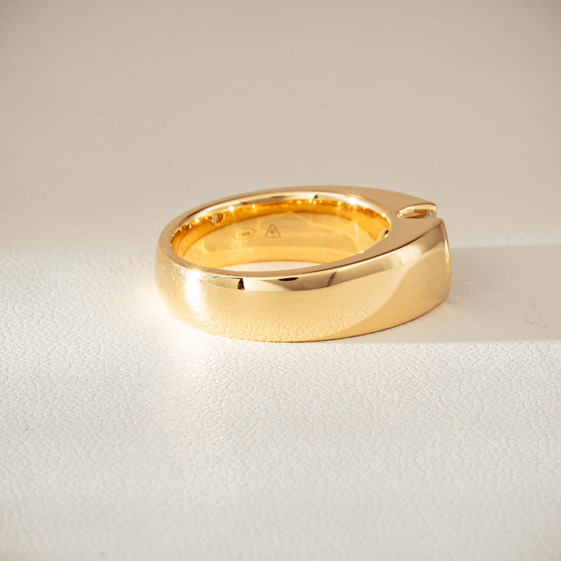 18ct Yellow Gold .91ct Diamond Semi-Rubover Set Ring-Ring-Walker & Hall