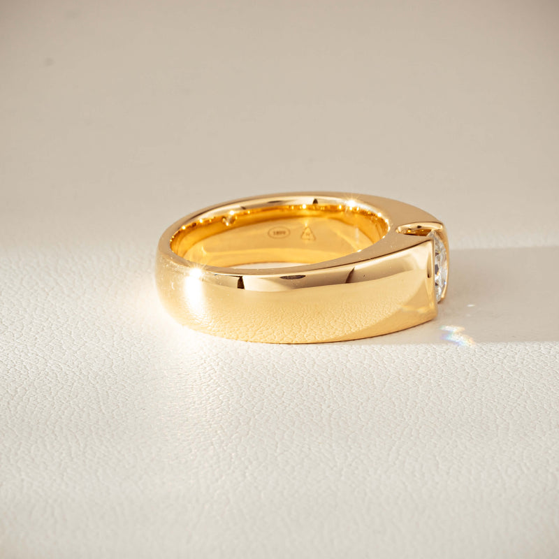 18ct Yellow Gold .91ct Diamond Semi-Rubover Set Ring-Ring-Walker & Hall