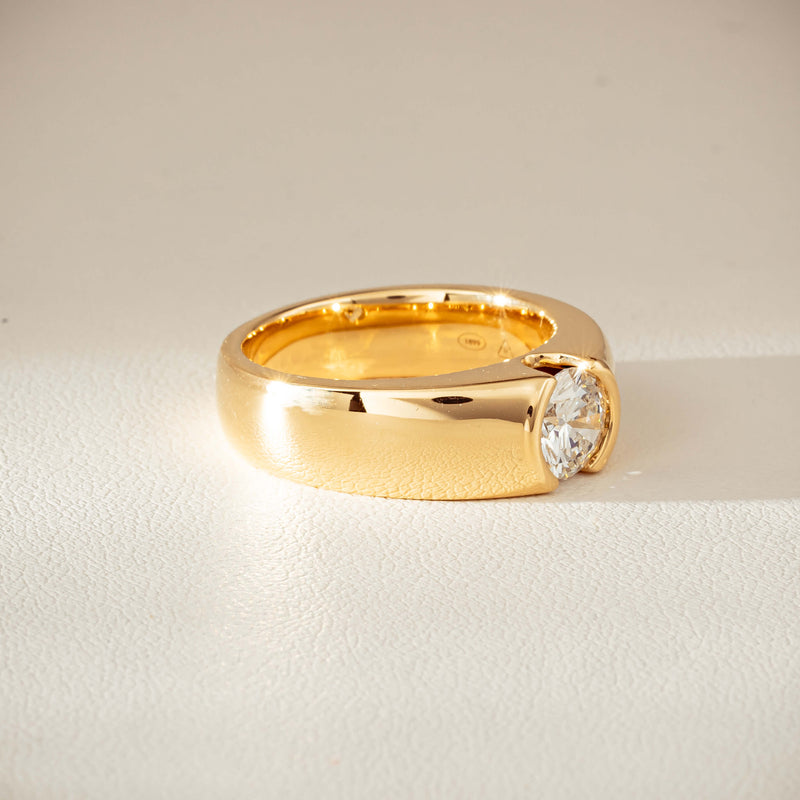 18ct Yellow Gold .91ct Diamond Semi-Rubover Set Ring-Ring-Walker & Hall