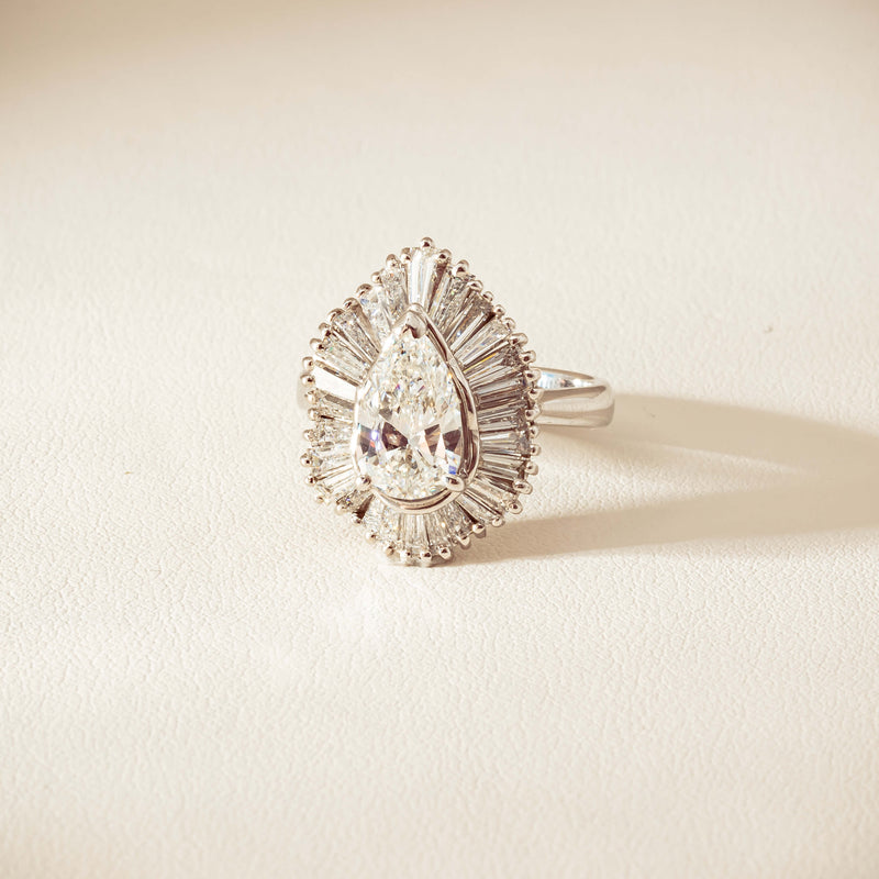 Deja Vu 18ct White Gold 1.57ct Pear Diamond Ballerina Cluster Ring - Ring - Walker & Hall