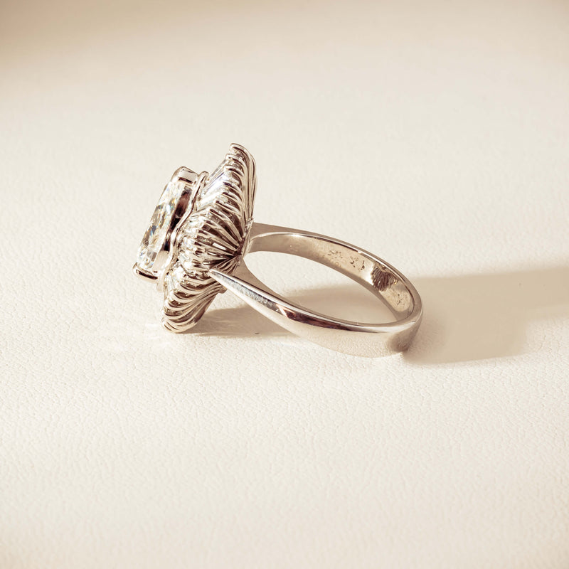 Deja Vu 18ct White Gold 1.57ct Pear Diamond Ballerina Cluster Ring - Ring - Walker & Hall