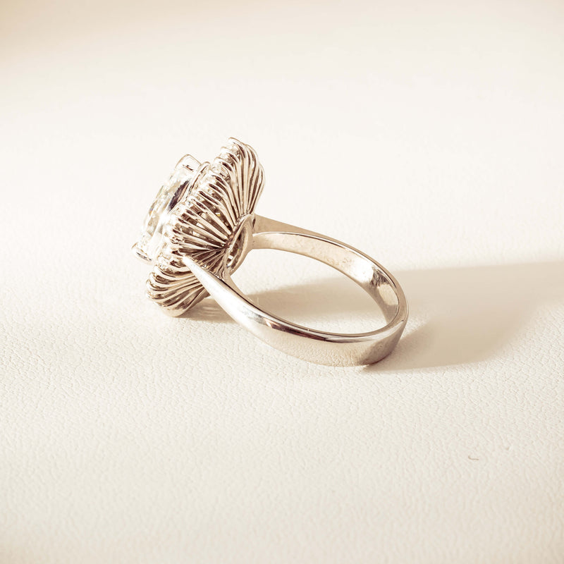 Deja Vu 18ct White Gold 1.57ct Pear Diamond Ballerina Cluster Ring - Ring - Walker & Hall