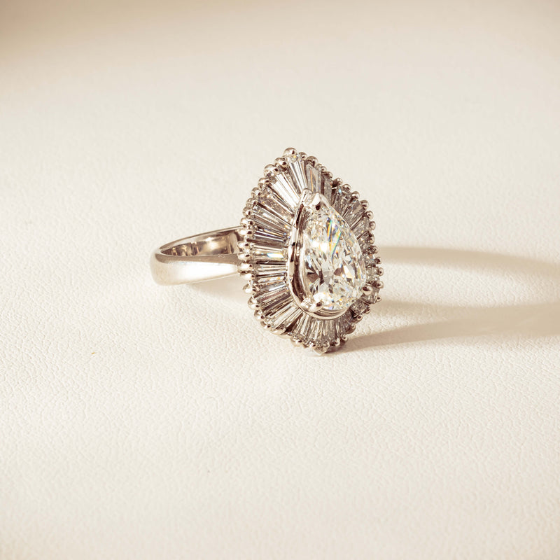 Deja Vu 18ct White Gold 1.57ct Pear Diamond Ballerina Cluster Ring - Ring - Walker & Hall