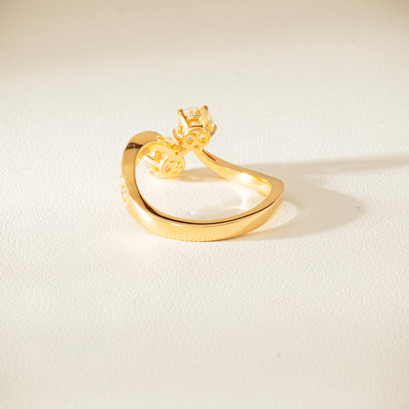 18ct Yellow Gold 1.06ct Diamond Toi et Moi Ring - Ring - Walker & Hall