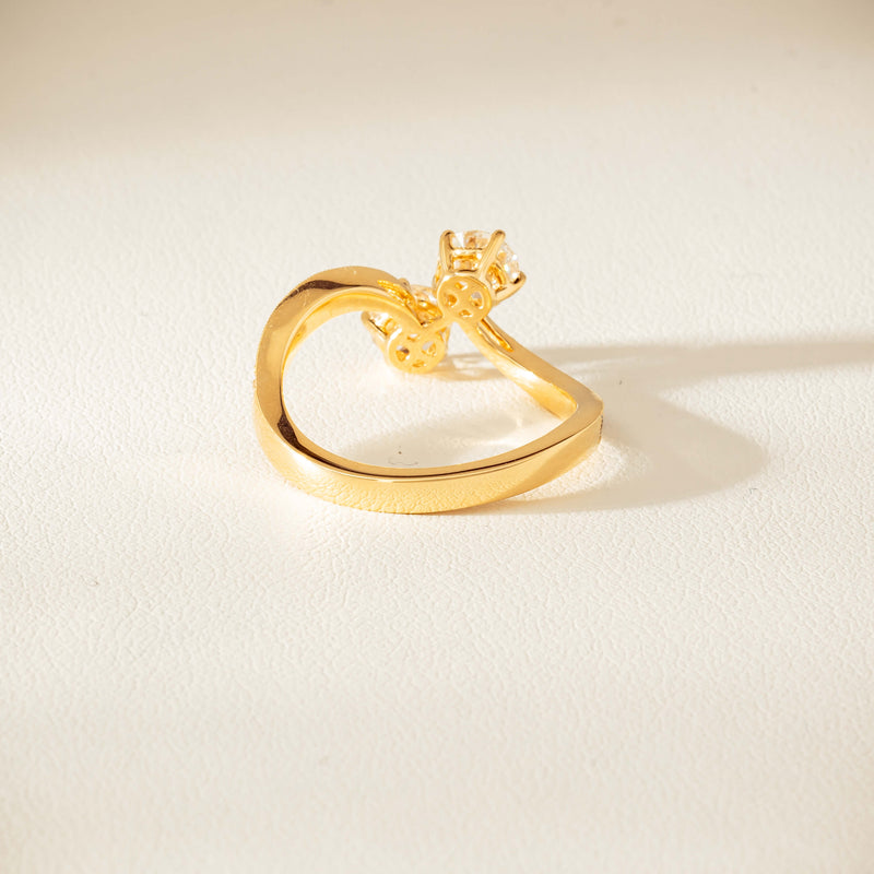 18ct Yellow Gold 1.06ct Diamond Toi et Moi Ring - Ring - Walker & Hall