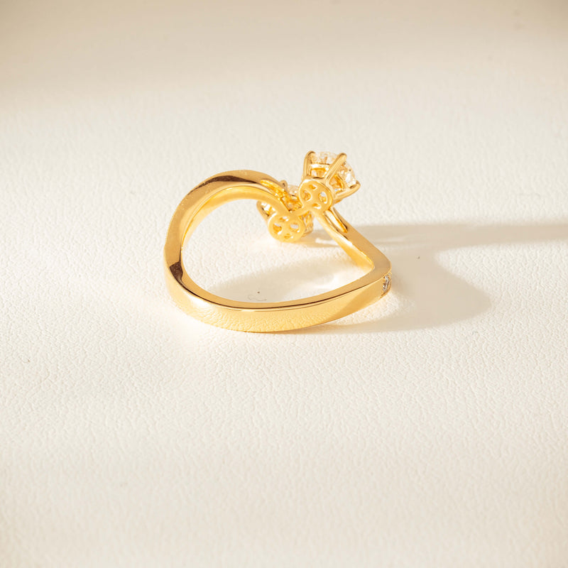 18ct Yellow Gold 1.06ct Diamond Toi et Moi Ring - Ring - Walker & Hall