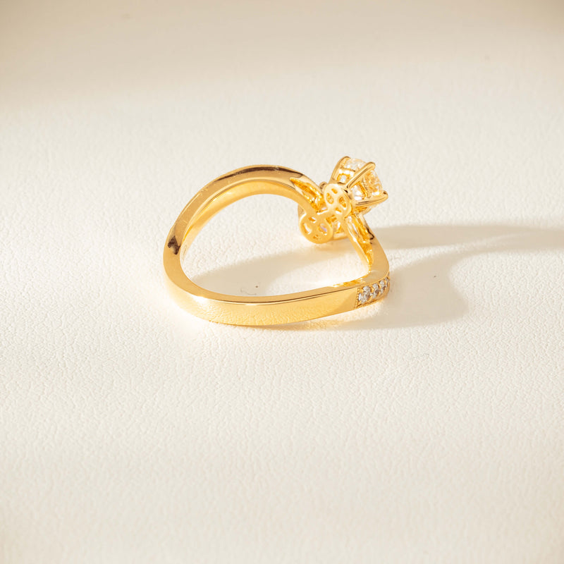 18ct Yellow Gold 1.06ct Diamond Toi et Moi Ring - Ring - Walker & Hall