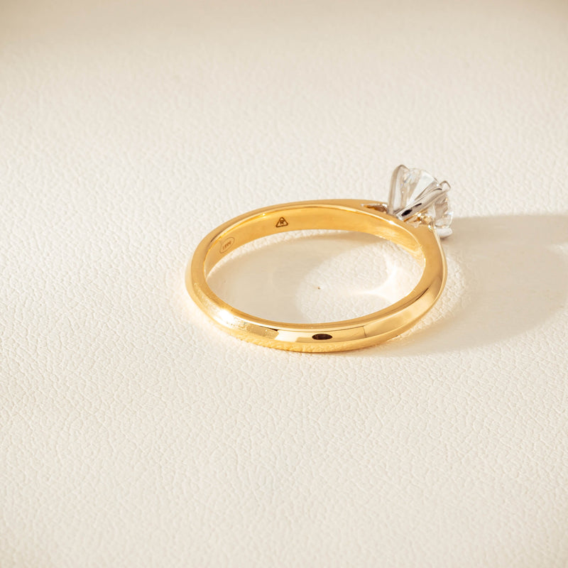 18ct Yellow Gold .72ct Reclaimed Diamond Venetian Ring - Ring - Walker & Hall