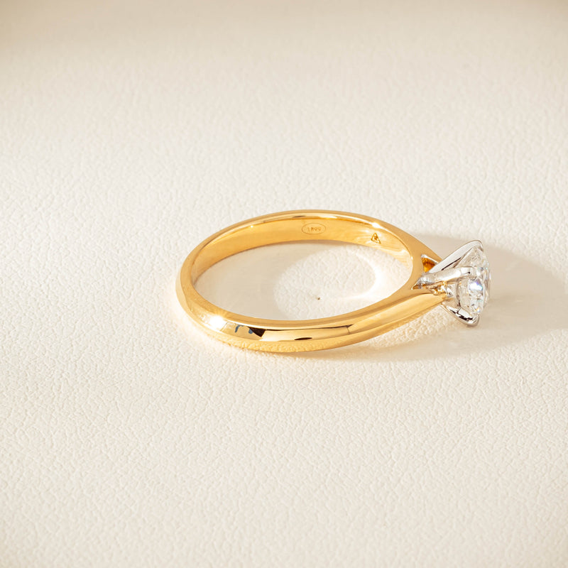 18ct Yellow Gold .72ct Reclaimed Diamond Venetian Ring - Ring - Walker & Hall