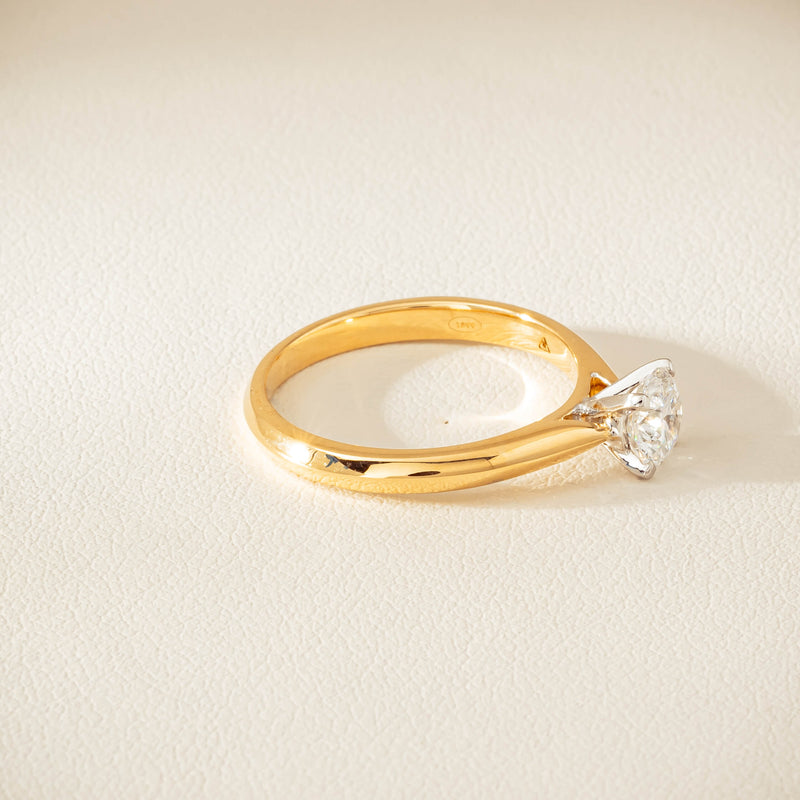 18ct Yellow Gold .72ct Reclaimed Diamond Venetian Ring - Ring - Walker & Hall