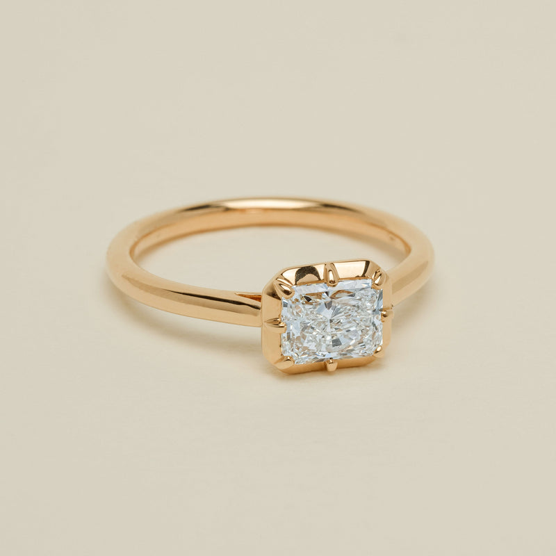 18ct Yellow Gold 1.00ct Radiant Diamond Dawn Ring - Ring - Walker & Hall