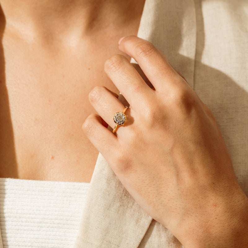 18ct Yellow Gold 1.50ct VS2 Diamond Dawn Ring - Ring - Walker & Hall