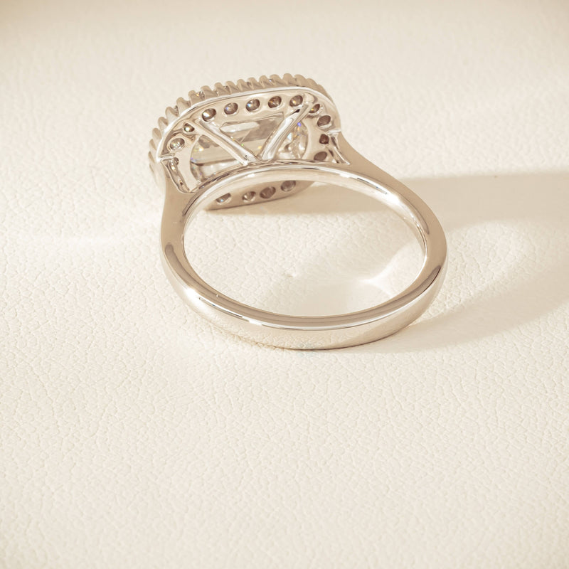 18ct White Gold 1.01ct Fancy-Cut Diamond Daisy Ring - Ring - Walker & Hall