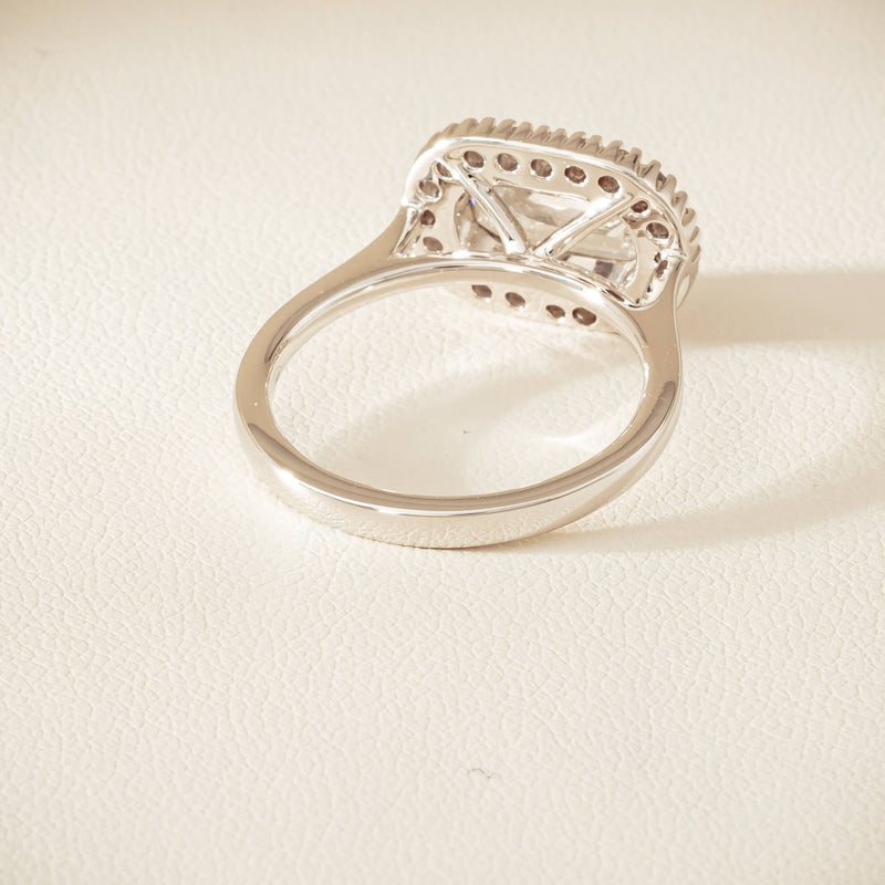 18ct White Gold 1.01ct Fancy-Cut Diamond Daisy Ring - Ring - Walker & Hall