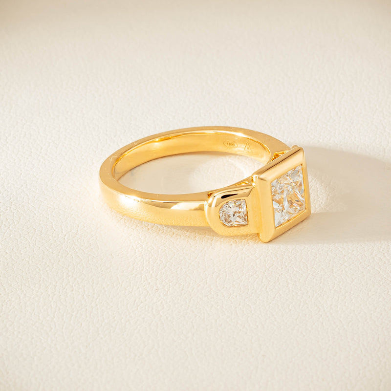 18ct Yellow Gold 1.04ct Reclaimed Princess-Cut Diamond Fusion Ring - Ring - Walker & Hall