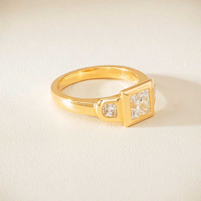 18ct Yellow Gold 1.04ct Reclaimed Princess-Cut Diamond Fusion Ring - Ring - Walker & Hall