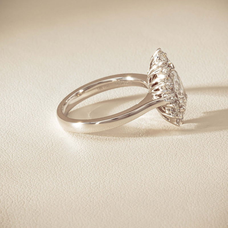 18ct White Gold 1.03ct Pear Cut Reclaimed Diamond Belle Ring - Ring - Walker & Hall