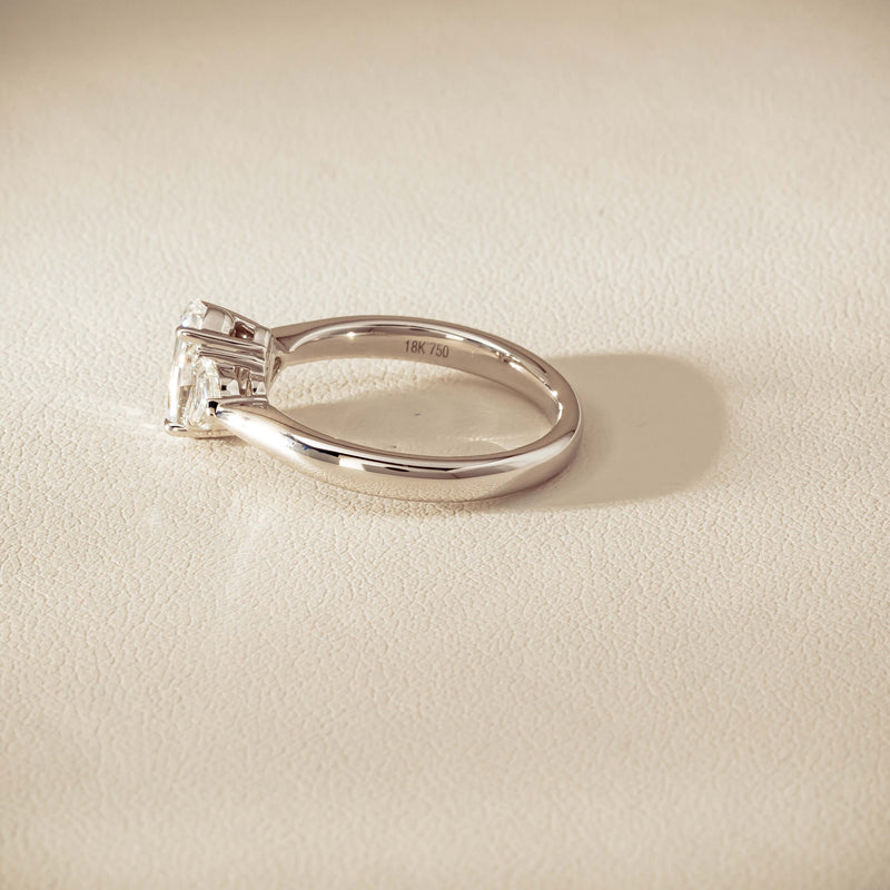 18ct White Gold 1.01ct Oval-Cut Diamond Ring - Ring - Walker & Hall