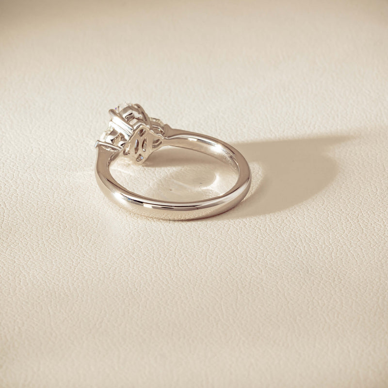 18ct White Gold 1.01ct Oval-Cut Diamond Ring - Ring - Walker & Hall