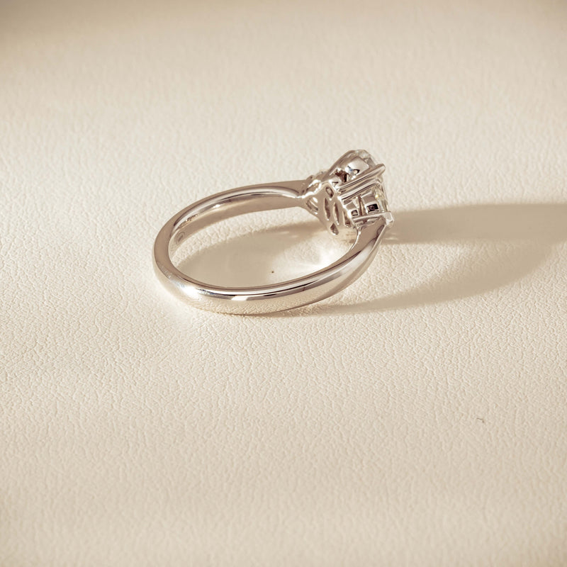 18ct White Gold 1.01ct Oval-Cut Diamond Ring - Ring - Walker & Hall