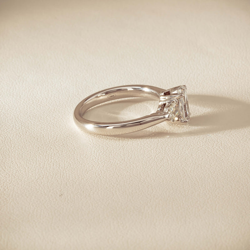 18ct White Gold 1.01ct Oval-Cut Diamond Ring - Ring - Walker & Hall