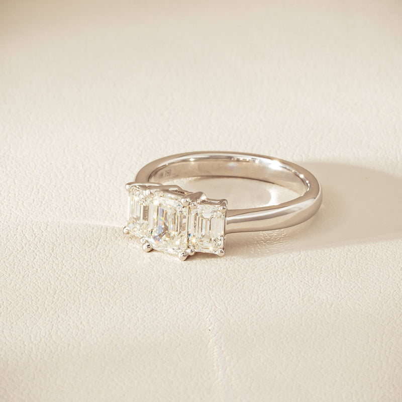 18ct White Gold 2.01ct Diamond Odyssey Ring - Ring - Walker & Hall