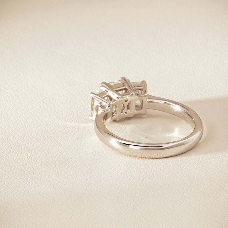 18ct White Gold 2.01ct Diamond Odyssey Ring - Ring - Walker & Hall