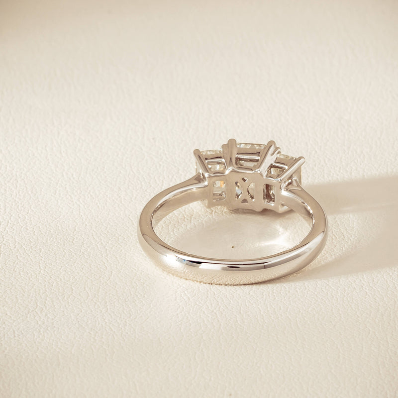 18ct White Gold 2.01ct Diamond Odyssey Ring - Ring - Walker & Hall