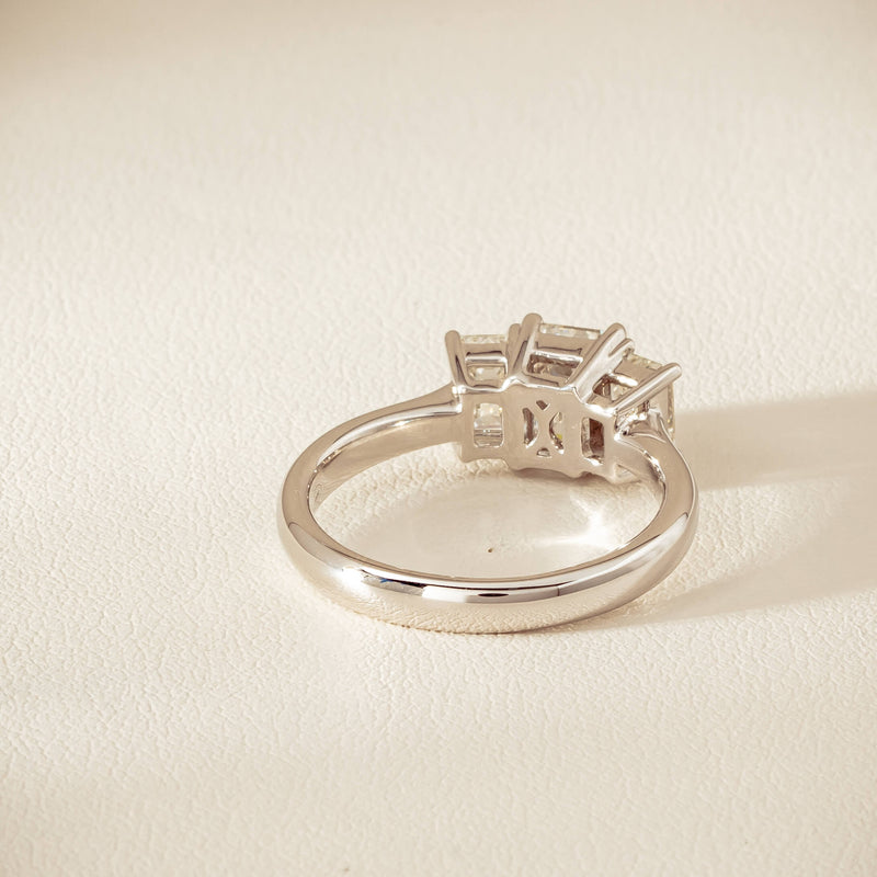 18ct White Gold 2.01ct Diamond Odyssey Ring - Ring - Walker & Hall