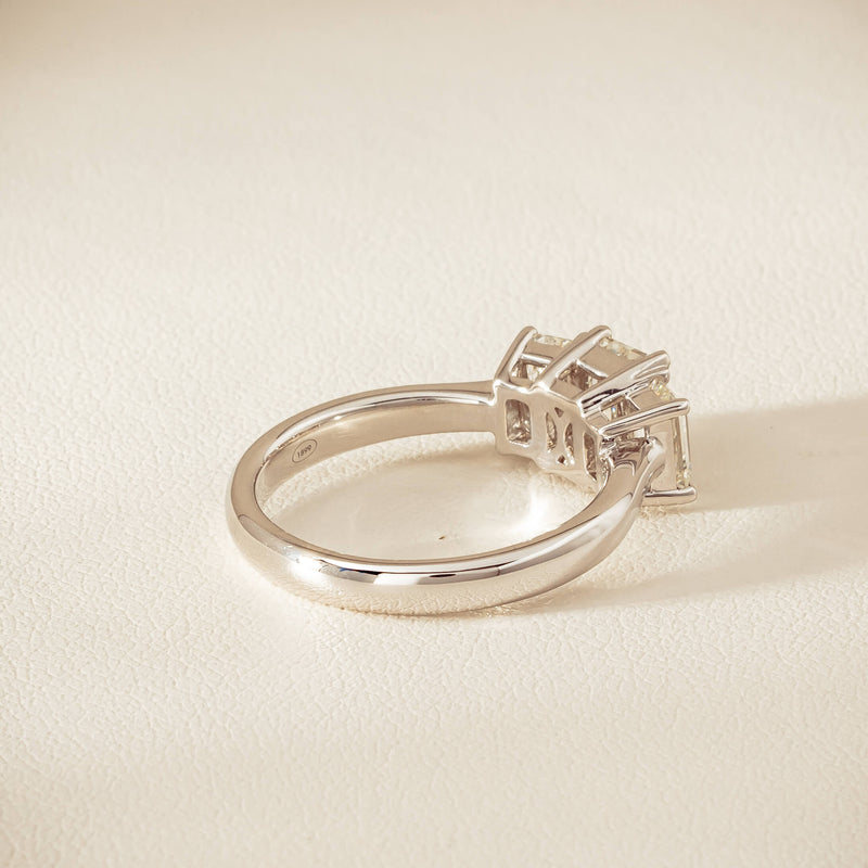 18ct White Gold 2.01ct Diamond Odyssey Ring - Ring - Walker & Hall