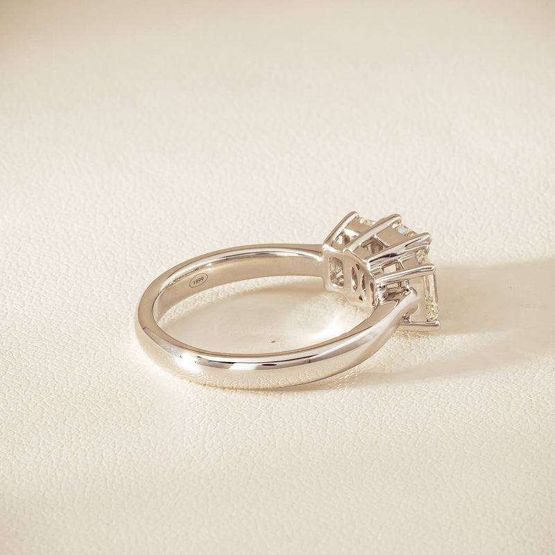 18ct White Gold 2.01ct Diamond Odyssey Ring - Ring - Walker & Hall