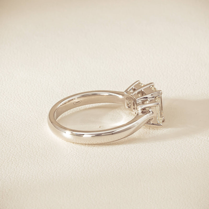 18ct White Gold 2.01ct Diamond Odyssey Ring - Ring - Walker & Hall
