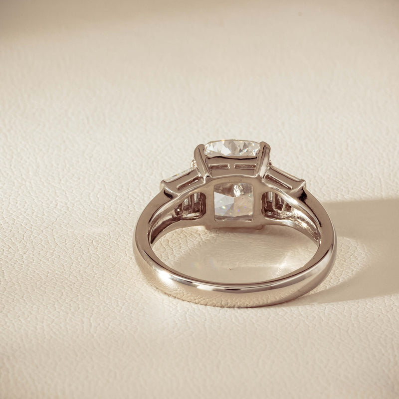 001-13847_19 - Walker & Hall