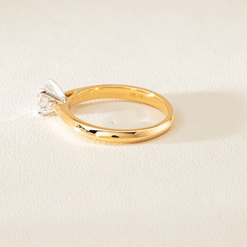18ct Yellow Gold .70ct D SI2 Diamond Venetian Ring - Ring - Walker & Hall
