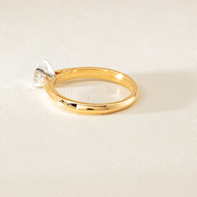 18ct Yellow Gold .70ct D SI2 Diamond Venetian Ring - Ring - Walker & Hall