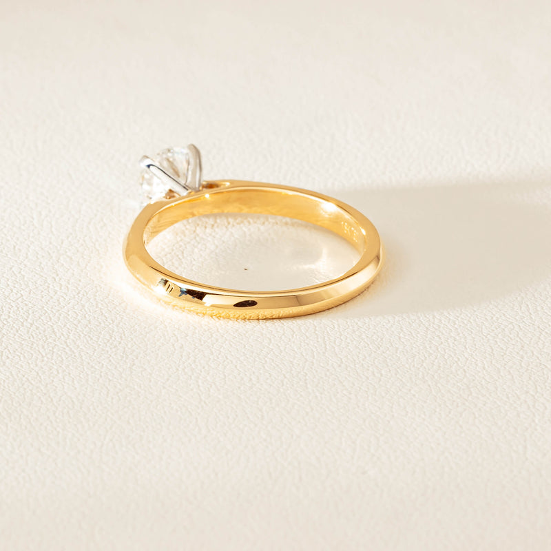 18ct Yellow Gold .70ct D SI2 Diamond Venetian Ring - Ring - Walker & Hall