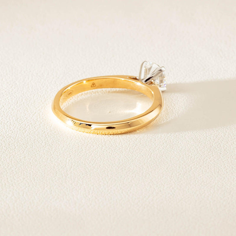 18ct Yellow Gold .70ct D SI2 Diamond Venetian Ring - Ring - Walker & Hall