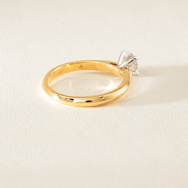 18ct Yellow Gold .70ct D SI2 Diamond Venetian Ring - Ring - Walker & Hall