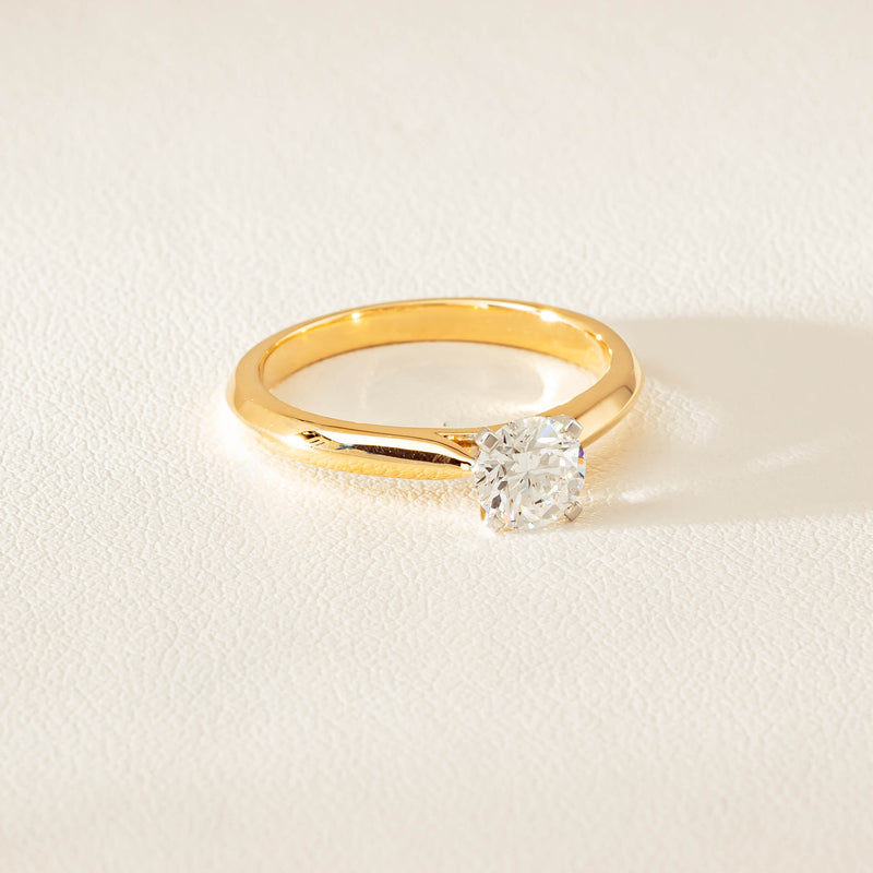 18ct Yellow Gold .70ct D SI2 Diamond Venetian Ring - Ring - Walker & Hall