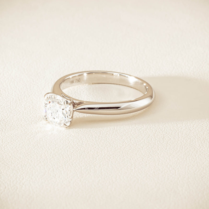 18ct White Gold 1.00ct D VS2 Diamond Venetian Ring - Ring - Walker & Hall