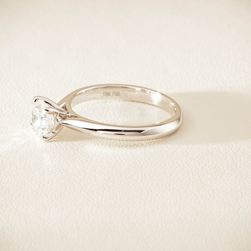 18ct White Gold 1.00ct D VS2 Diamond Venetian Ring - Ring - Walker & Hall
