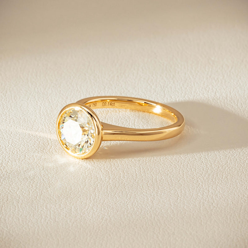 18ct Yellow Gold 2.14ct Reclaimed Diamond Natalia Ring - Ring - Walker & Hall