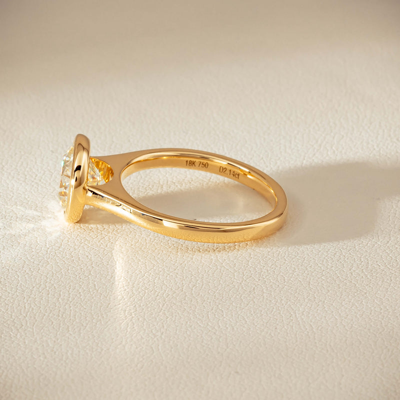 18ct Yellow Gold 2.14ct Reclaimed Diamond Natalia Ring - Ring - Walker & Hall