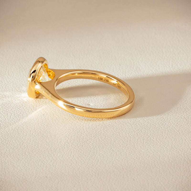 18ct Yellow Gold 2.14ct Reclaimed Diamond Natalia Ring - Ring - Walker & Hall