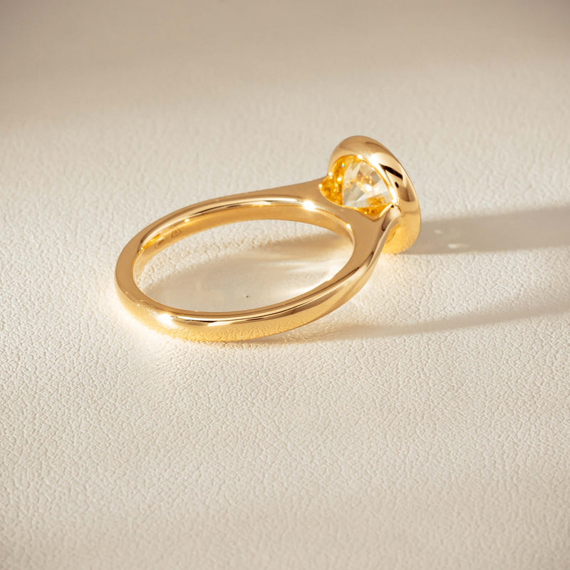 18ct Yellow Gold 2.14ct Reclaimed Diamond Natalia Ring - Ring - Walker & Hall