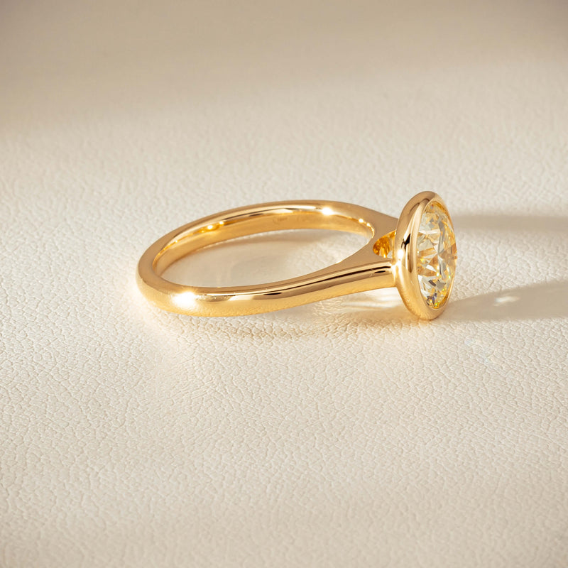 18ct Yellow Gold 2.14ct Reclaimed Diamond Natalia Ring - Ring - Walker & Hall