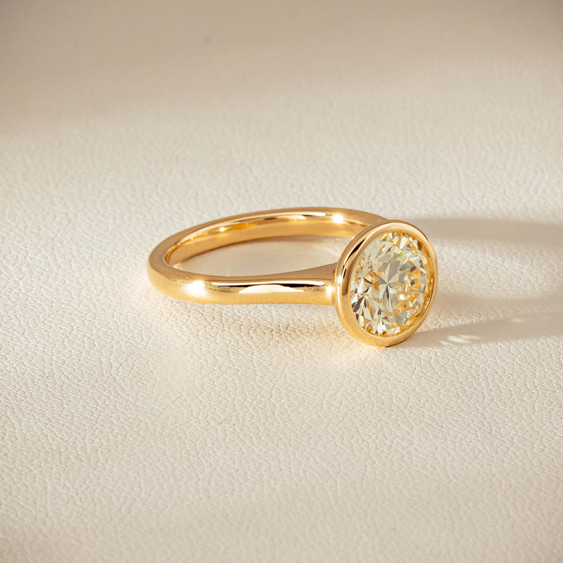18ct Yellow Gold 2.14ct Reclaimed Diamond Natalia Ring - Ring - Walker & Hall